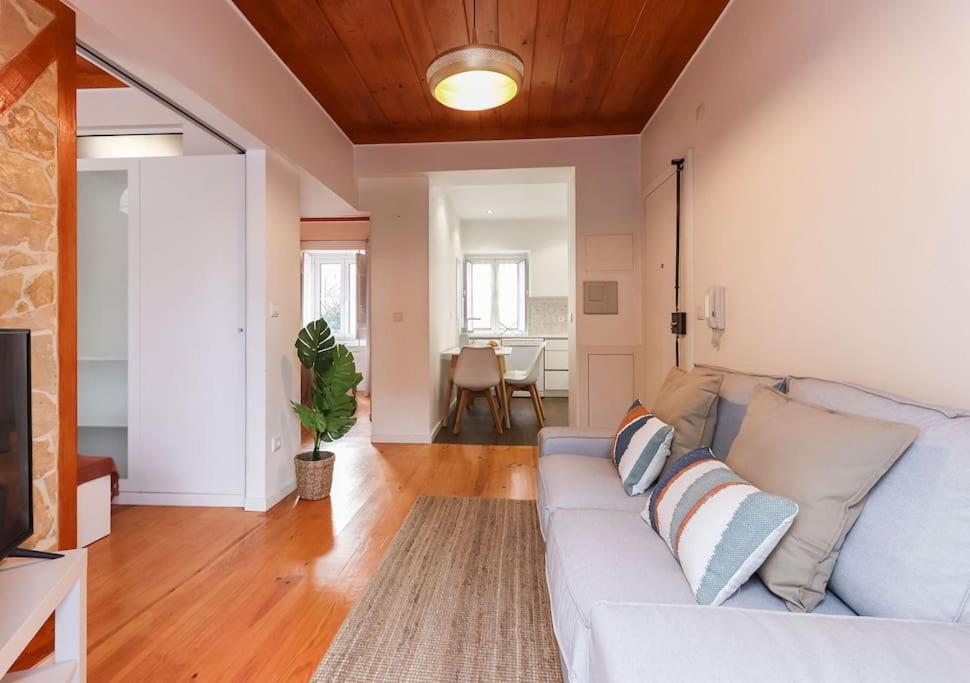 Vita Portucale ! Campo Ourique Design W/ Balcony Лиссабон Экстерьер фото